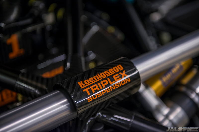 Illustration for article titled This Is The Final Build Process Of The Amazing Koenigsegg One:1